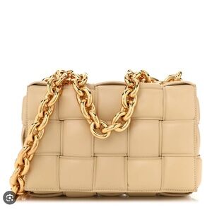 Bottega Veneta Chain Cassette Bag, size M, color Porridge